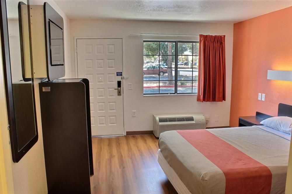 Motel 6-Paso Robles, Ca Zewnętrze zdjęcie