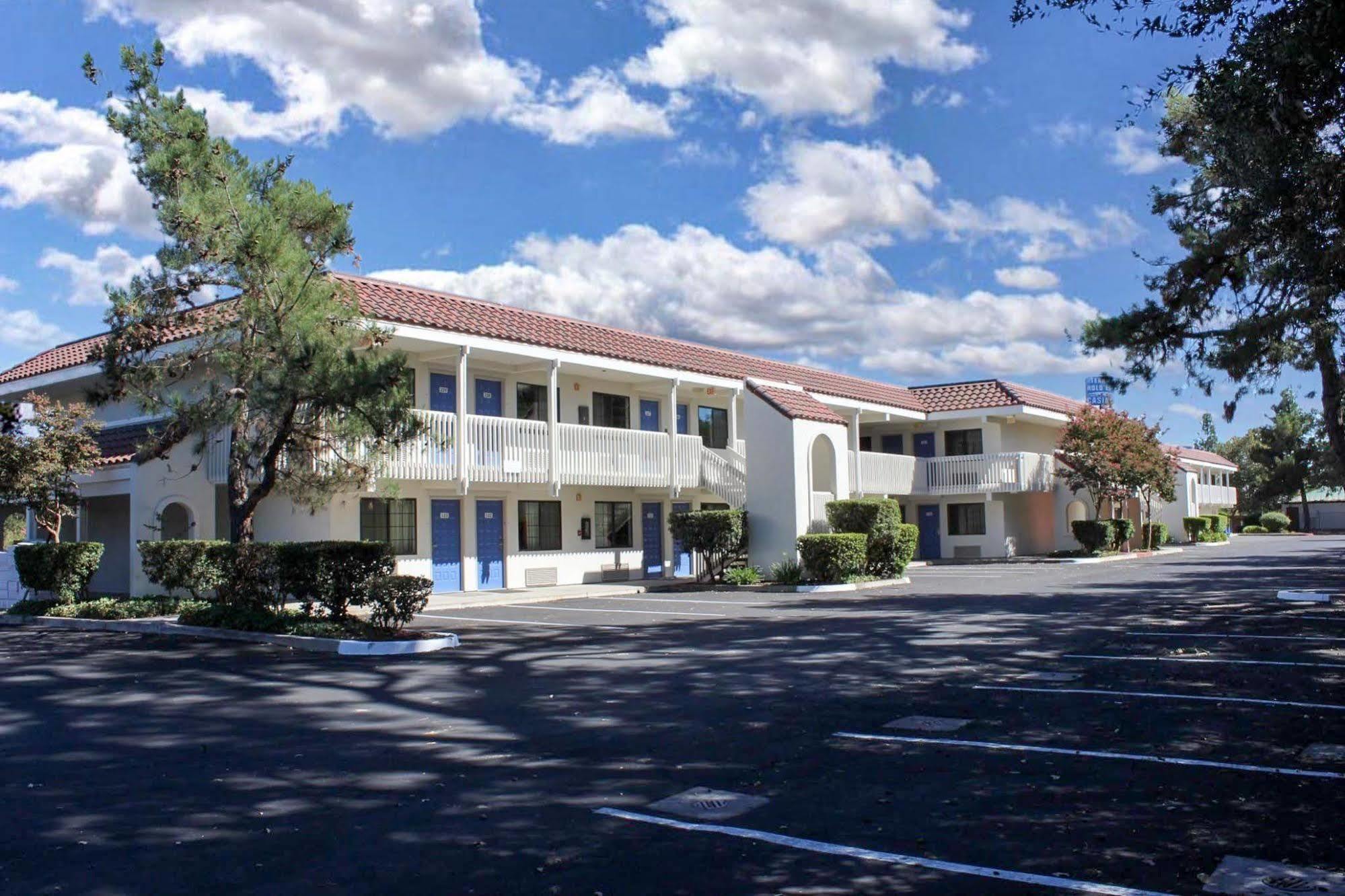 Motel 6-Paso Robles, Ca Zewnętrze zdjęcie