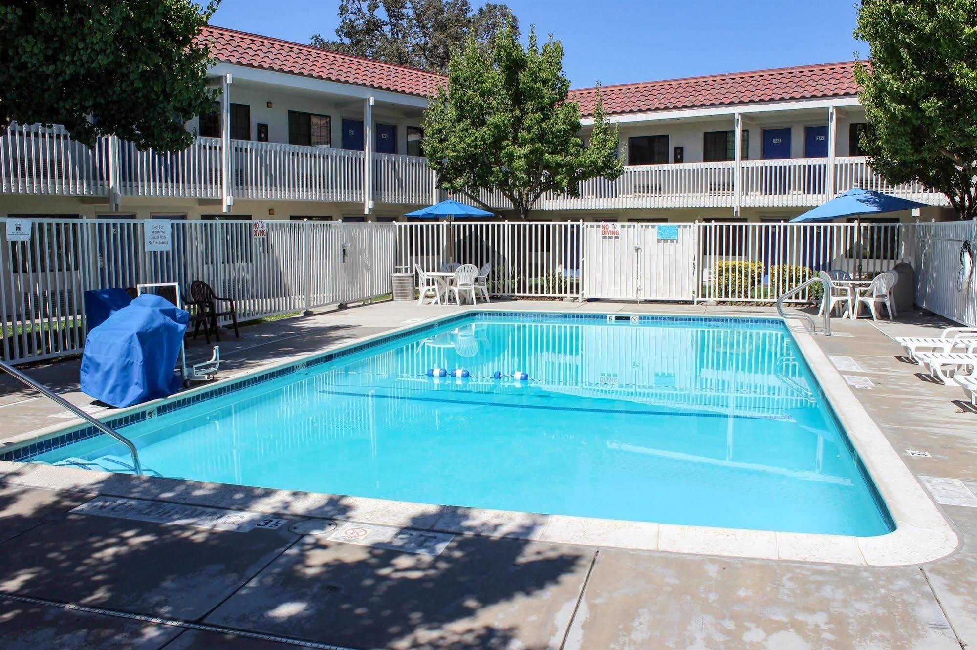 Motel 6-Paso Robles, Ca Zewnętrze zdjęcie