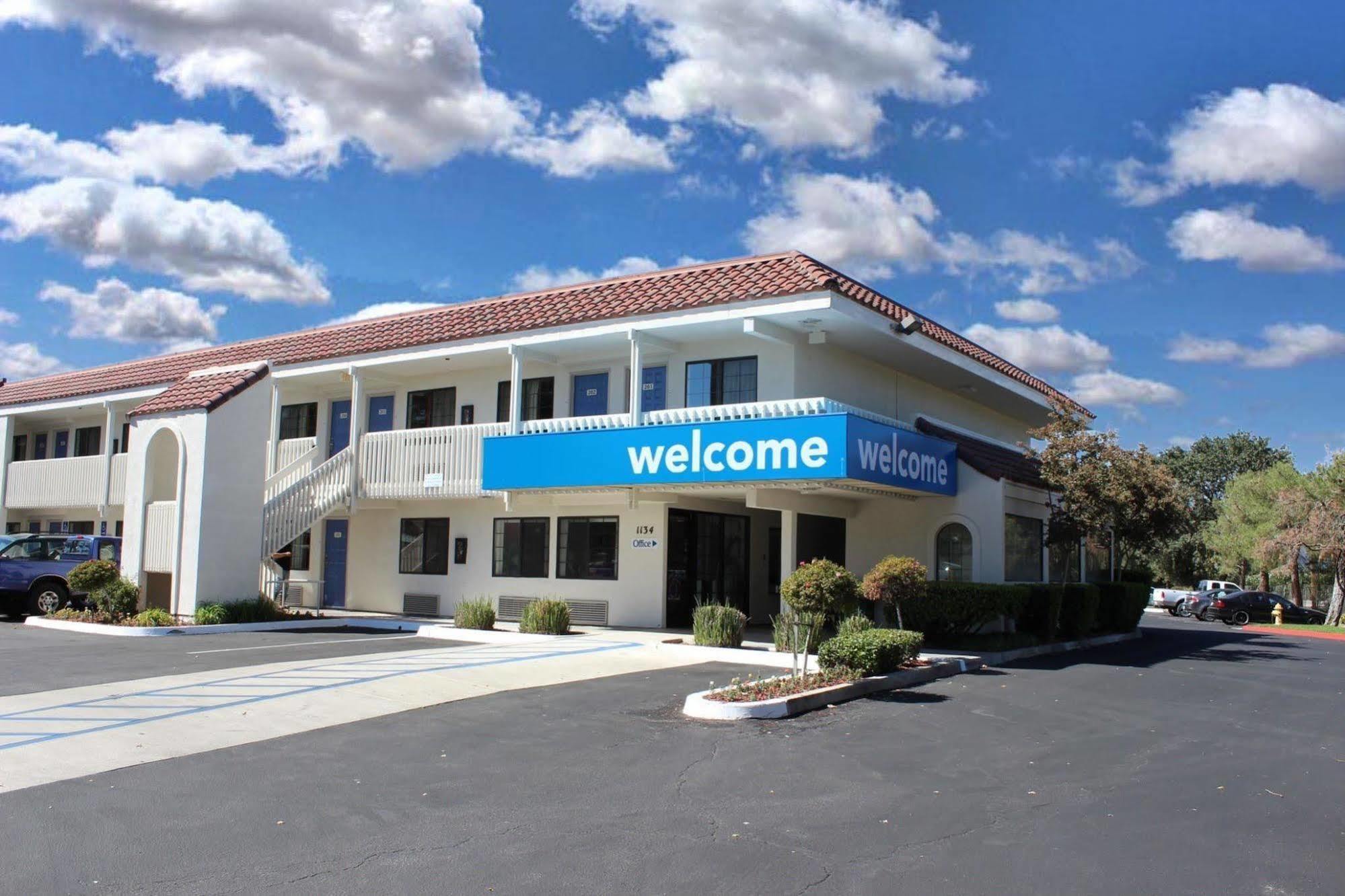 Motel 6-Paso Robles, Ca Zewnętrze zdjęcie